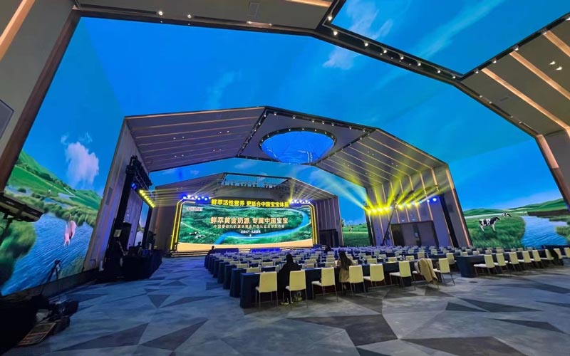 活動(dòng)主持人怎樣帶動(dòng)一場(chǎng)活動(dòng)的氣氛？